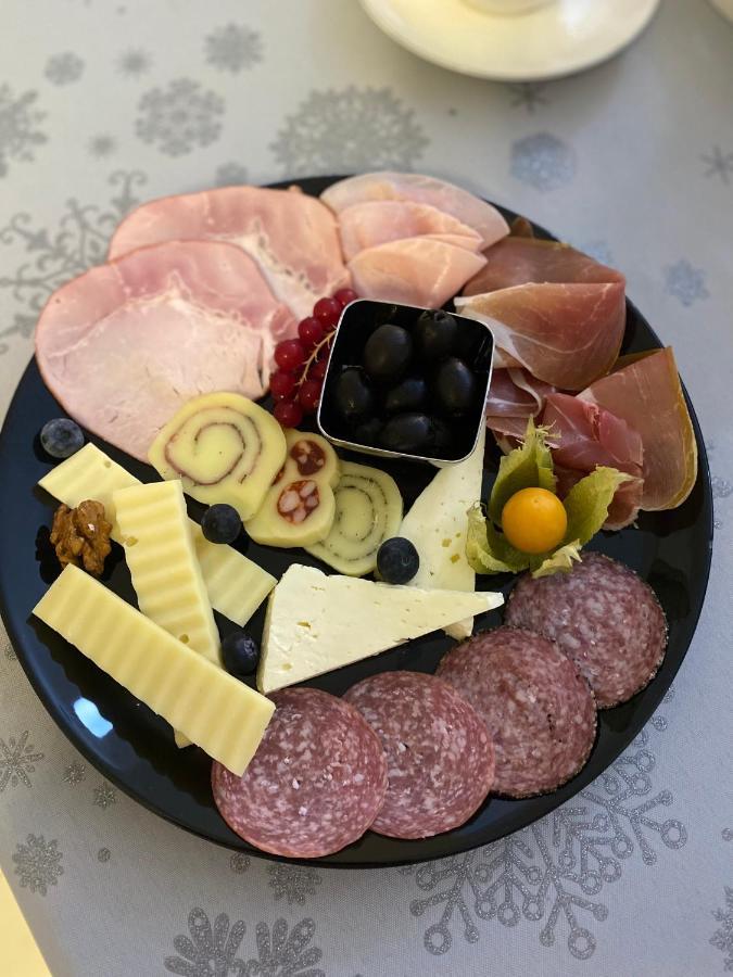Pensiunea Heaven Déva Kültér fotó